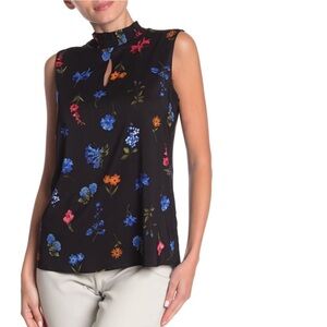 T Tahari > Black Floral Sleeveless Blouse Small